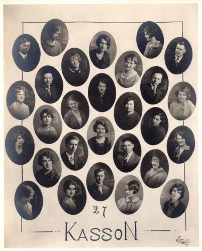 Ruth-Brennand-class-picture-lower-right-corner-1927