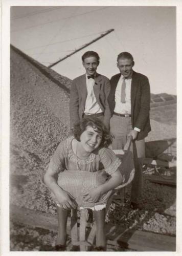 Ruth-Brennand-in-wheelbarrow