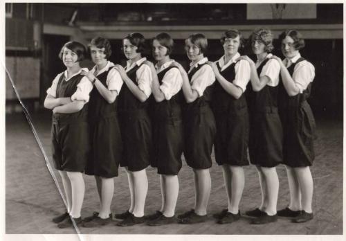 Ruth-Brennand-with-basketball-team-2nd-from-left