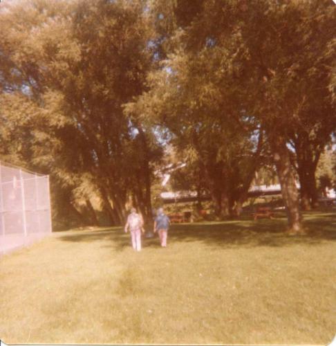 Ruth-Erdman-Betty-Cooper