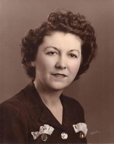 Ruth-Erdman-formal-looking-right-1946