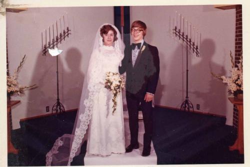 Willia-and-Duane-Mueske-Wedding-1972-Couple