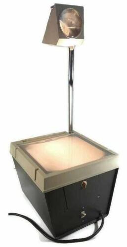 3M Model 567 Overhead Projector    Circa 1970s