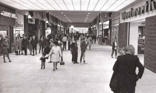 Apache Mall