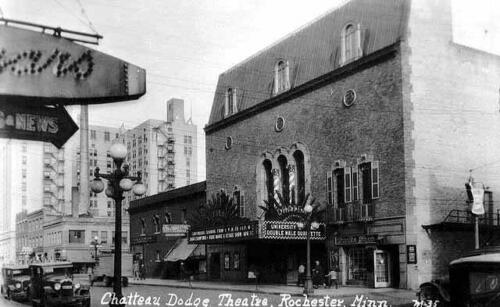 Chateau Theatre