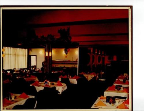 Airport restaurant