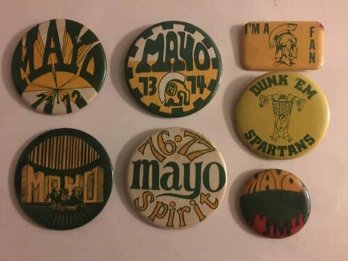 School buttons