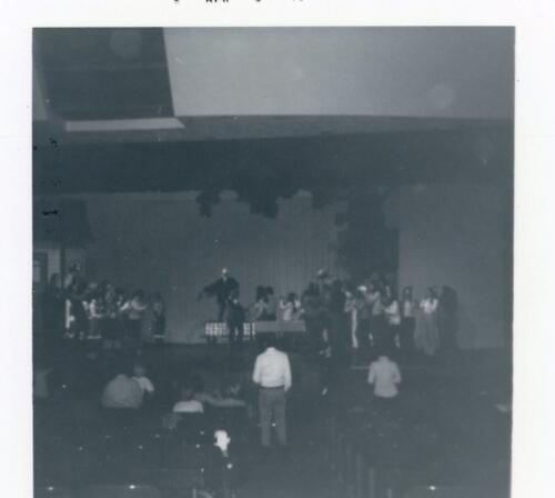 plays-200