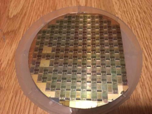 Semiconductor wafer